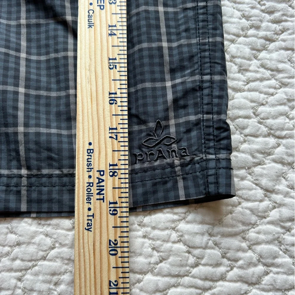 Prana BoardShorts Mens Size‎ 33